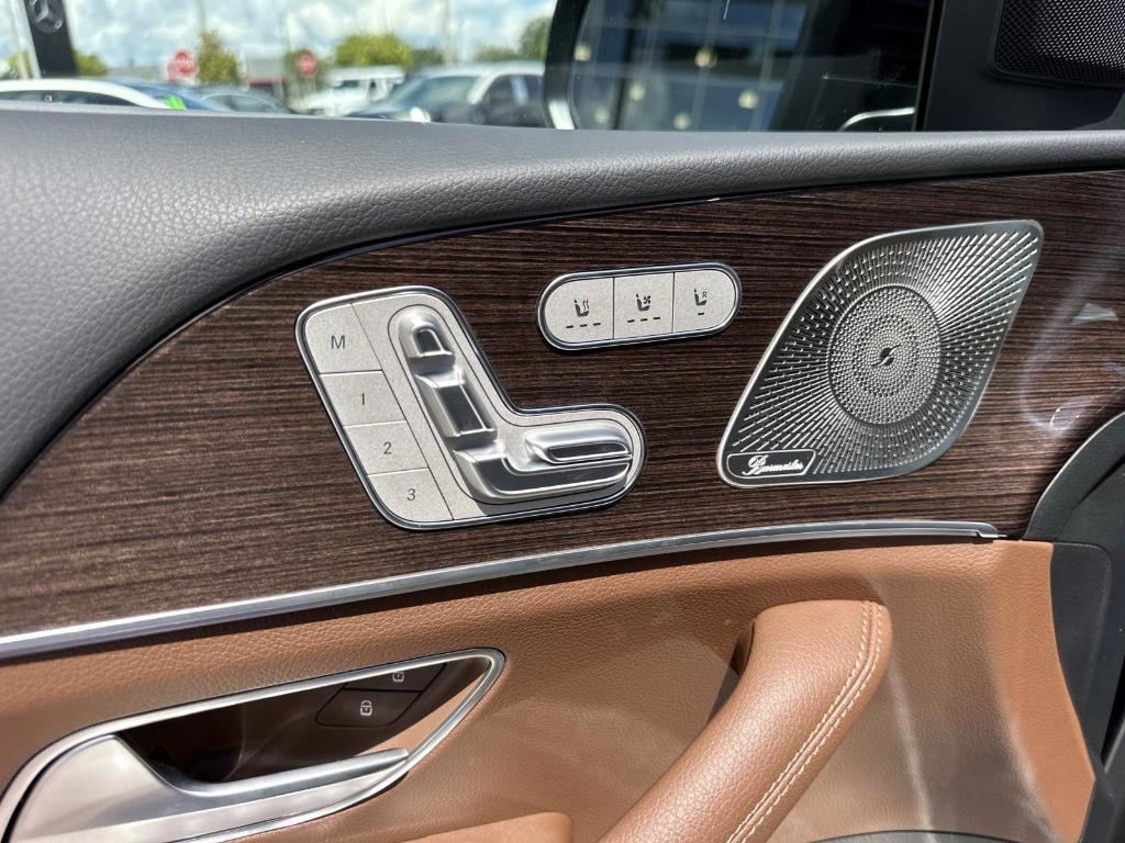 new 2026 Mercedes-Benz GLS 450 car, priced at $103,575