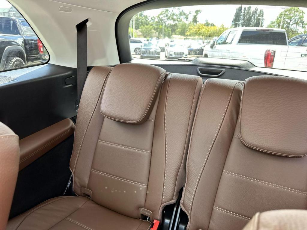 new 2026 Mercedes-Benz GLS 450 car, priced at $103,575