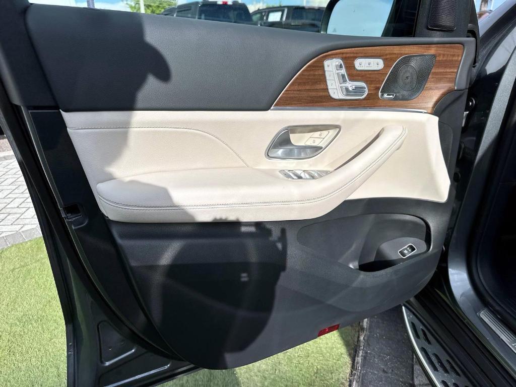 new 2026 Mercedes-Benz GLE 450 car, priced at $82,055