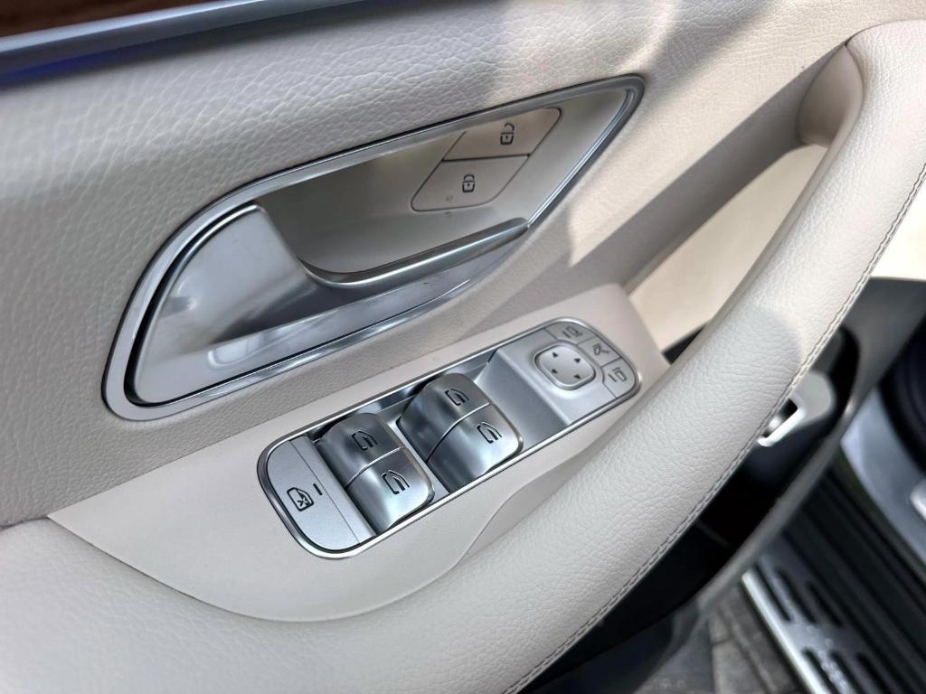 new 2026 Mercedes-Benz GLE 450 car, priced at $82,055