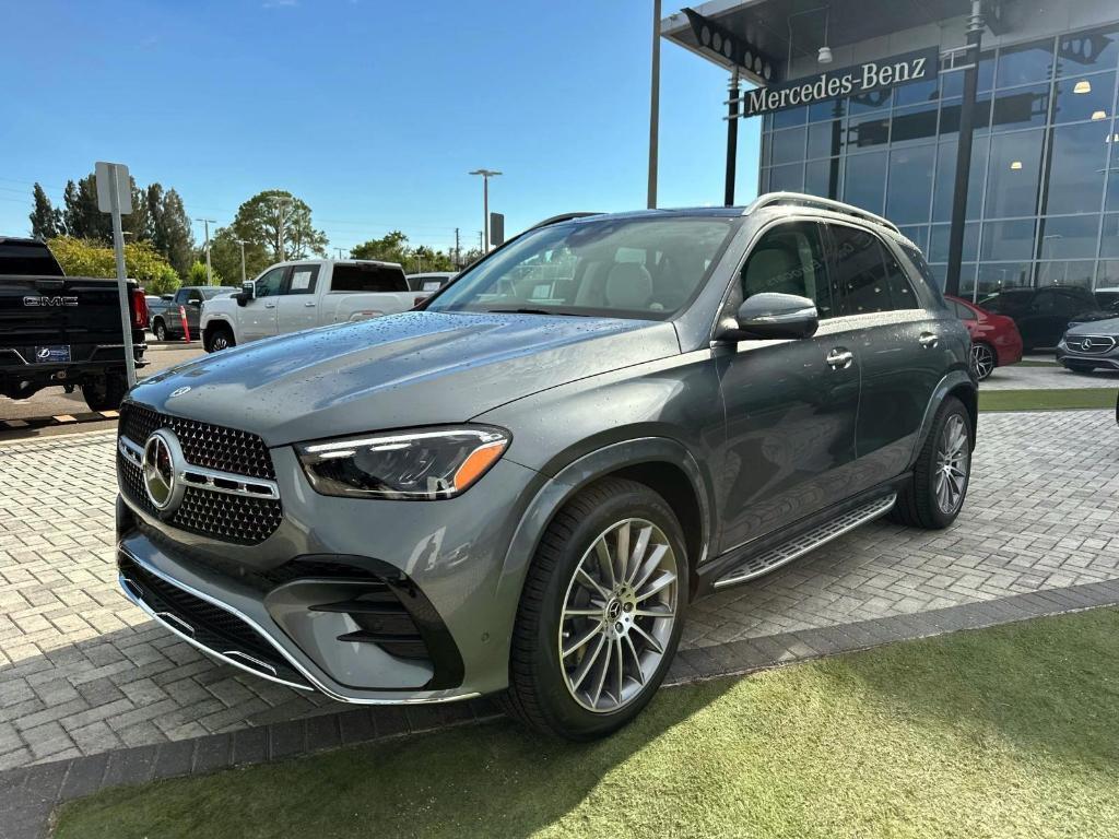 new 2026 Mercedes-Benz GLE 450 car, priced at $82,055