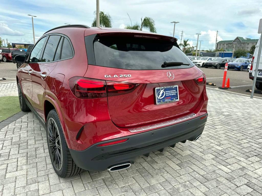 new 2025 Mercedes-Benz GLA 250 car, priced at $53,180