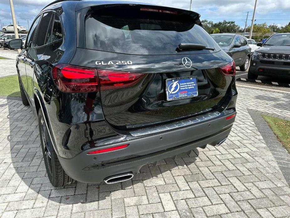 new 2025 Mercedes-Benz GLA 250 car, priced at $53,670