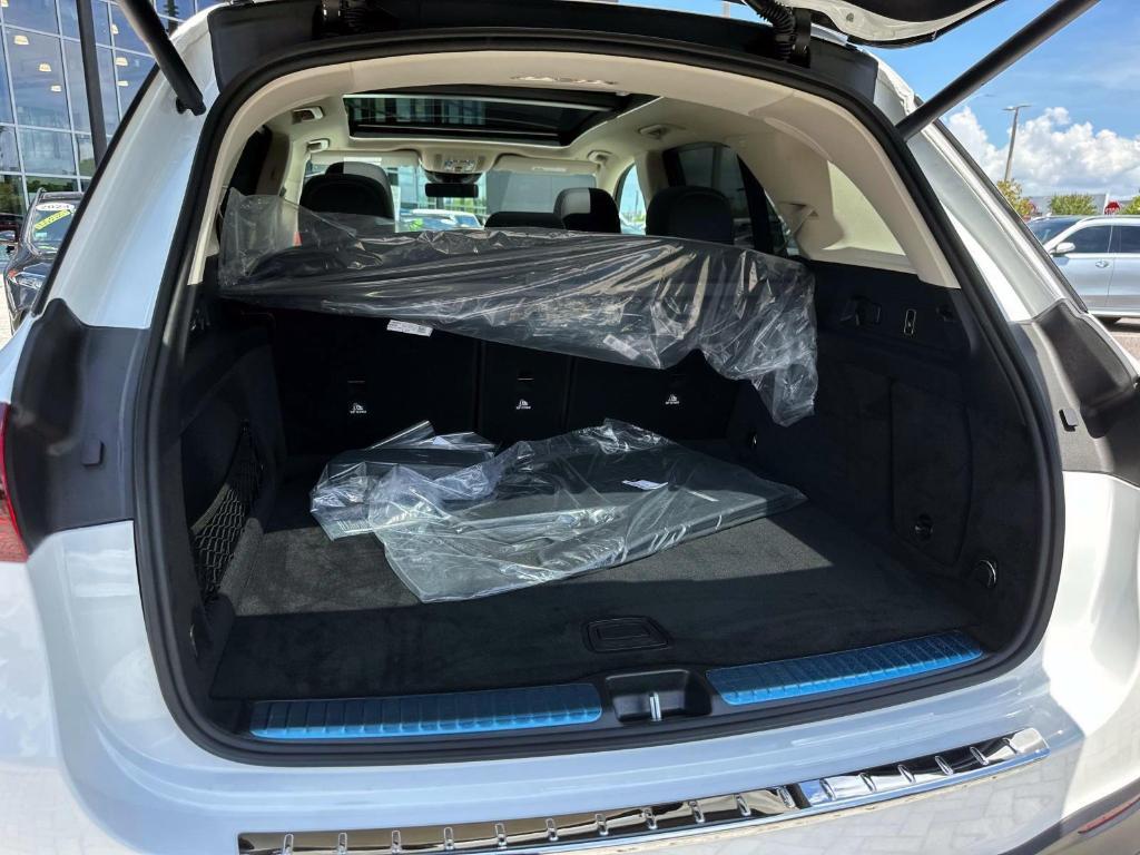 new 2026 Mercedes-Benz AMG GLE 53 car, priced at $103,935