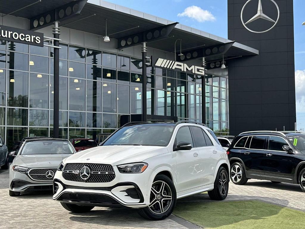 new 2026 Mercedes-Benz GLE 450 car, priced at $81,105