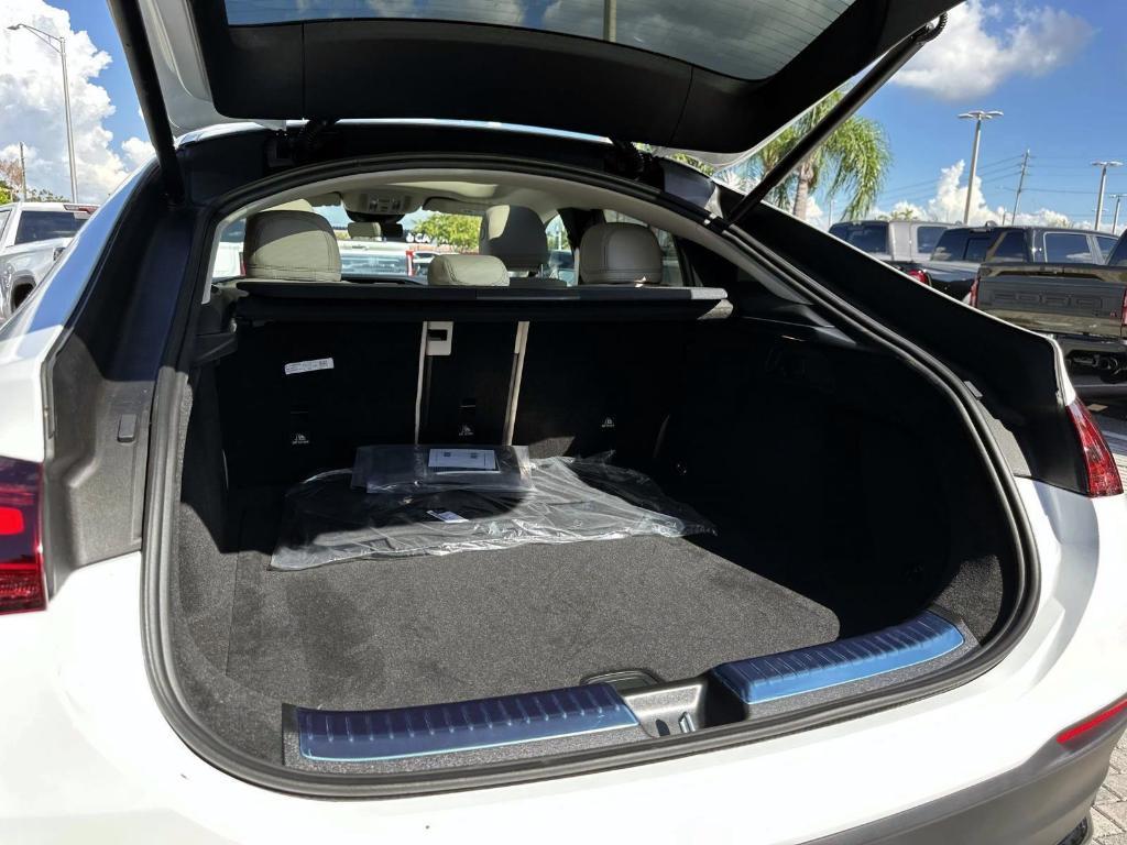 new 2026 Mercedes-Benz GLE 450 car, priced at $87,480