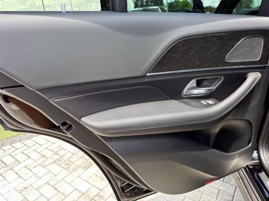 new 2025 Mercedes-Benz GLE 350 car, priced at $66,915