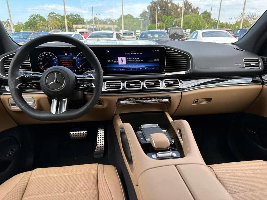 new 2024 Mercedes-Benz GLS 450 car, priced at $98,470