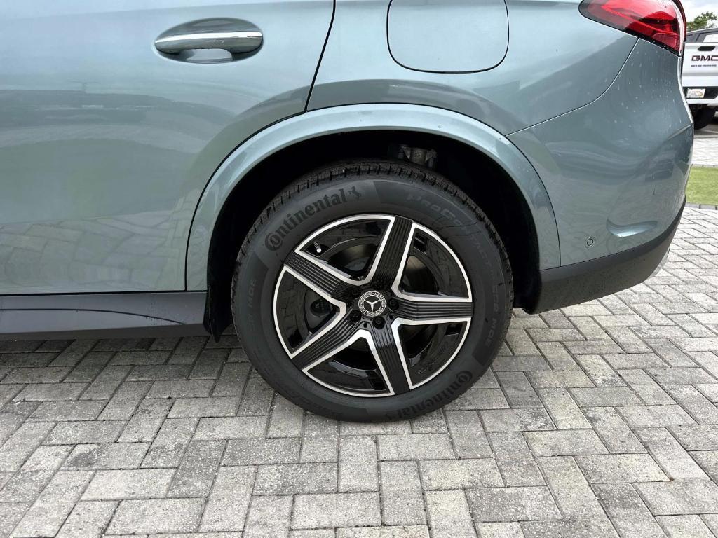 new 2026 Mercedes-Benz GLC 350e car, priced at $71,105