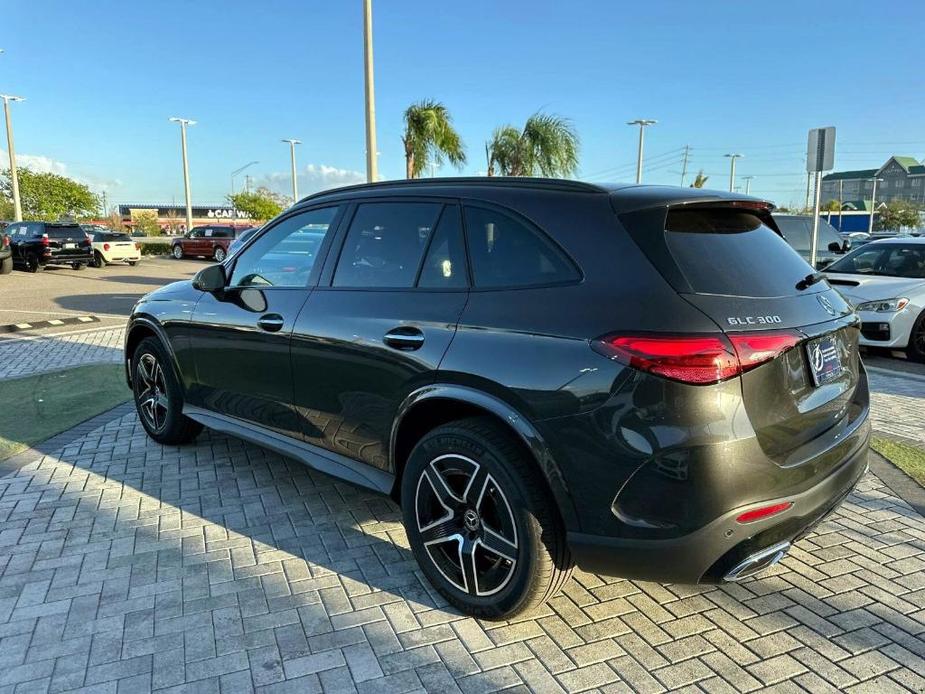 new 2025 Mercedes-Benz GLC 300 car, priced at $60,785