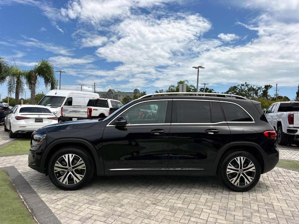 new 2025 Mercedes-Benz GLB 250 car, priced at $49,135