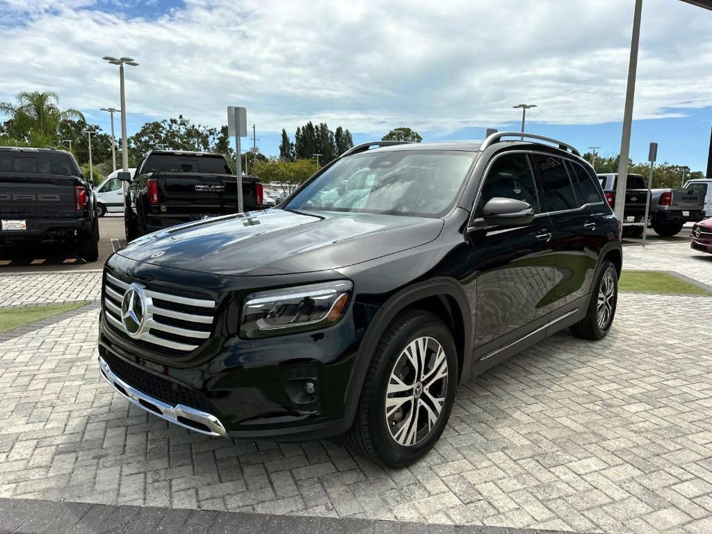 new 2025 Mercedes-Benz GLB 250 car, priced at $49,135