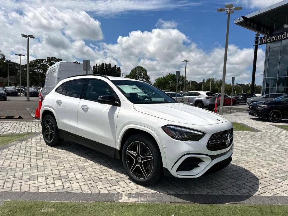 new 2025 Mercedes-Benz GLA 250 car, priced at $50,280