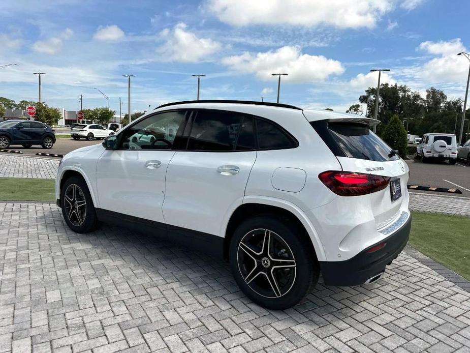 new 2025 Mercedes-Benz GLA 250 car, priced at $50,280