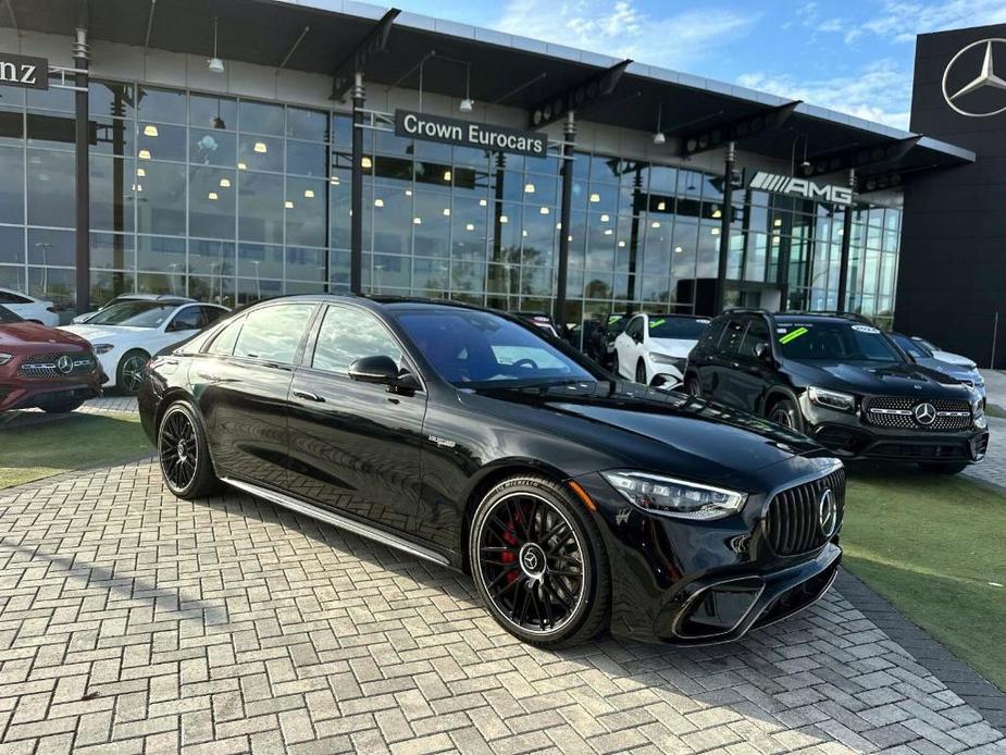 new 2025 Mercedes-Benz AMG S 63 E car, priced at $203,060