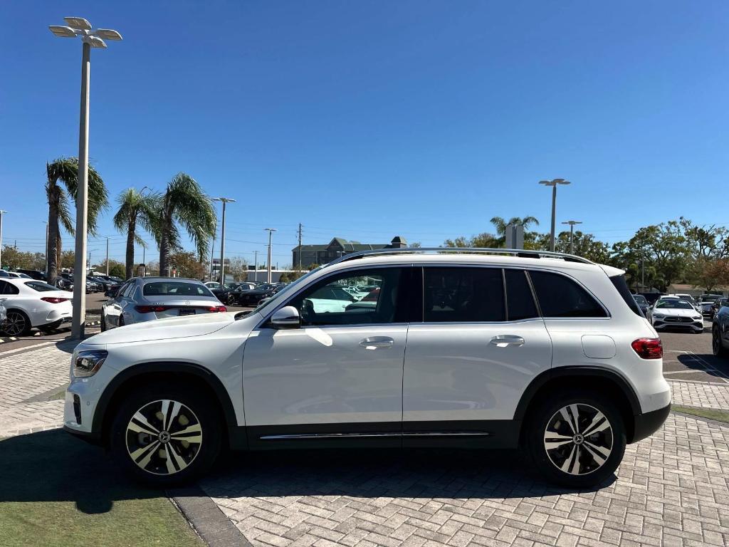 new 2025 Mercedes-Benz GLB 250 car, priced at $47,145