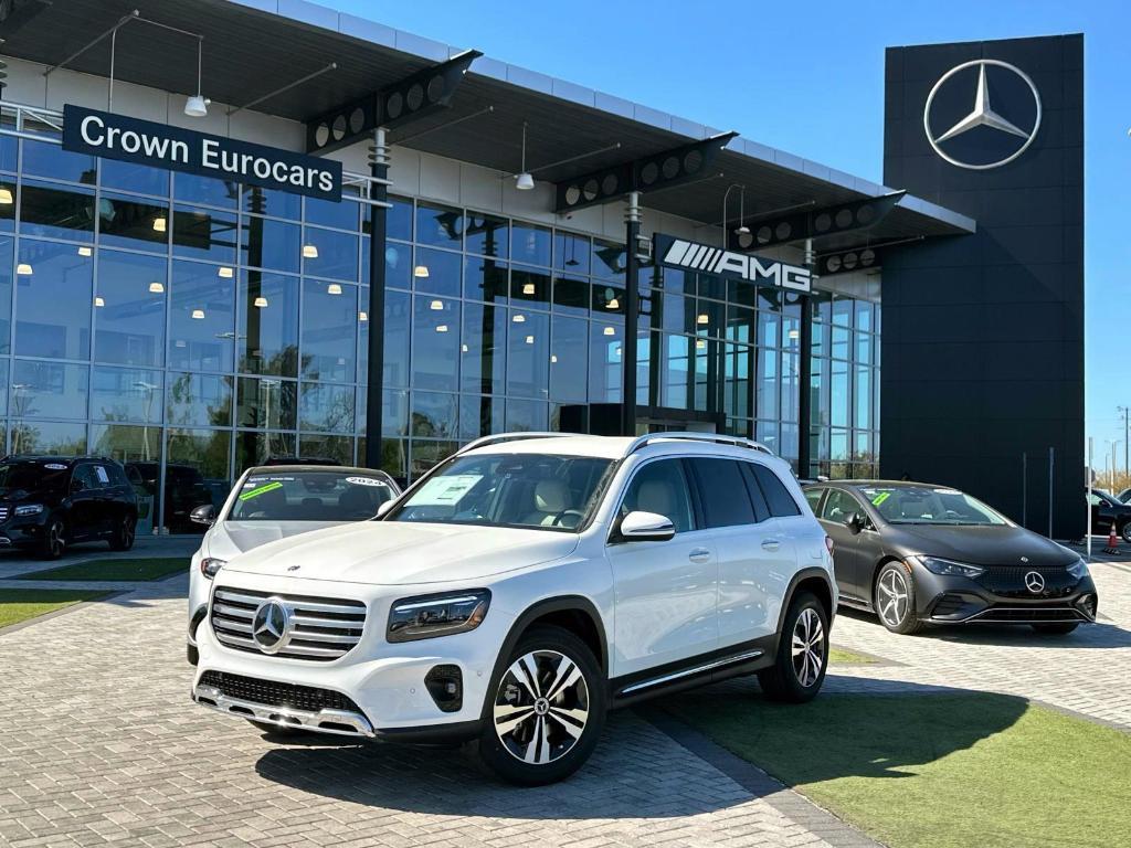 new 2025 Mercedes-Benz GLB 250 car, priced at $47,145
