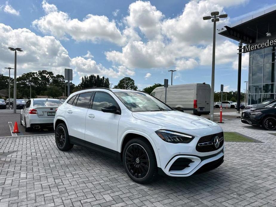 new 2025 Mercedes-Benz GLA 250 car, priced at $51,430