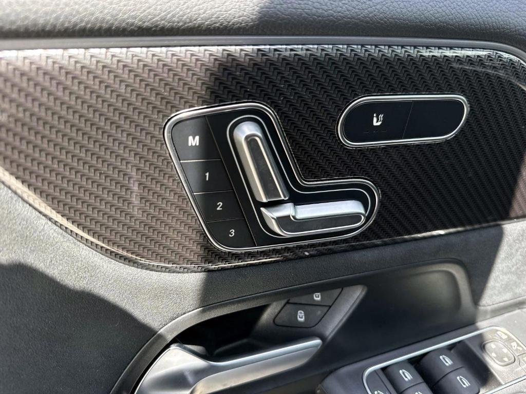 used 2025 Mercedes-Benz GLA 250 car, priced at $37,850