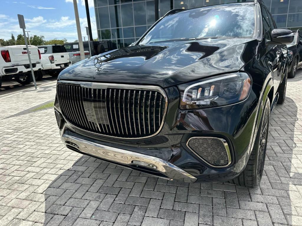 new 2025 Mercedes-Benz Maybach GLS 600 car, priced at $210,745