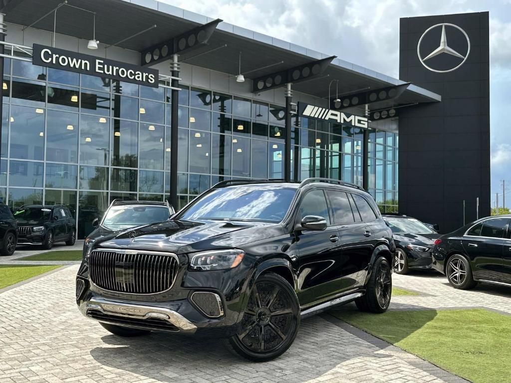 new 2025 Mercedes-Benz Maybach GLS 600 car, priced at $210,745