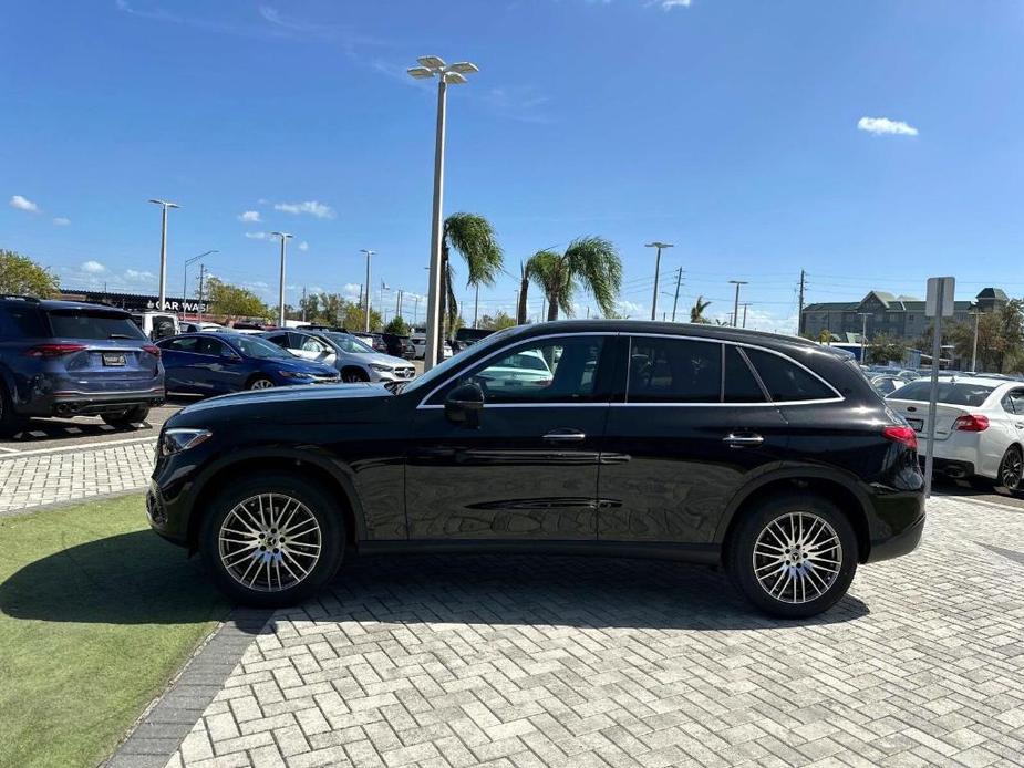 new 2025 Mercedes-Benz GLC 300 car, priced at $51,765