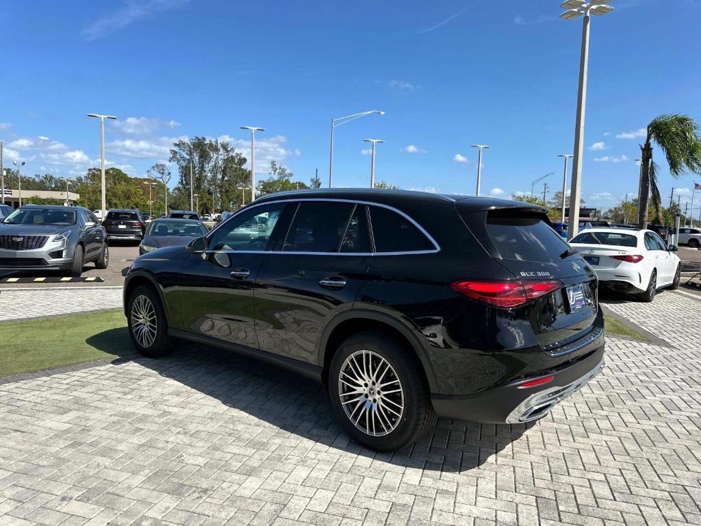 new 2025 Mercedes-Benz GLC 300 car, priced at $51,765