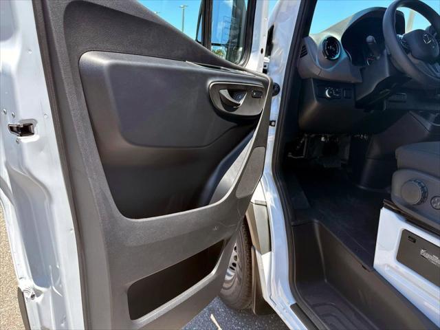 new 2024 Mercedes-Benz Sprinter 2500 car, priced at $62,276