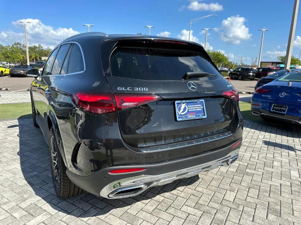 new 2024 Mercedes-Benz GLC 300 car, priced at $59,215