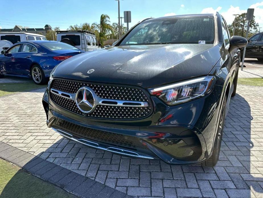 new 2024 Mercedes-Benz GLC 300 car, priced at $59,215