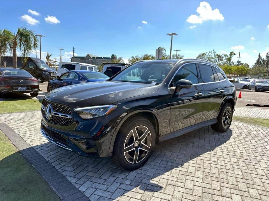 new 2024 Mercedes-Benz GLC 300 car, priced at $59,215