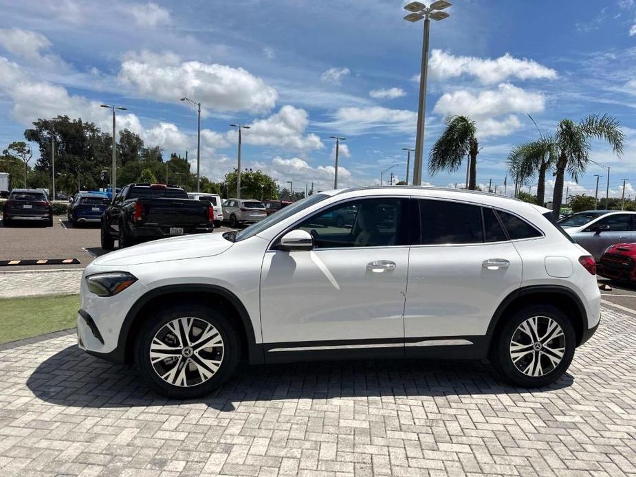 new 2025 Mercedes-Benz GLA 250 car, priced at $47,845