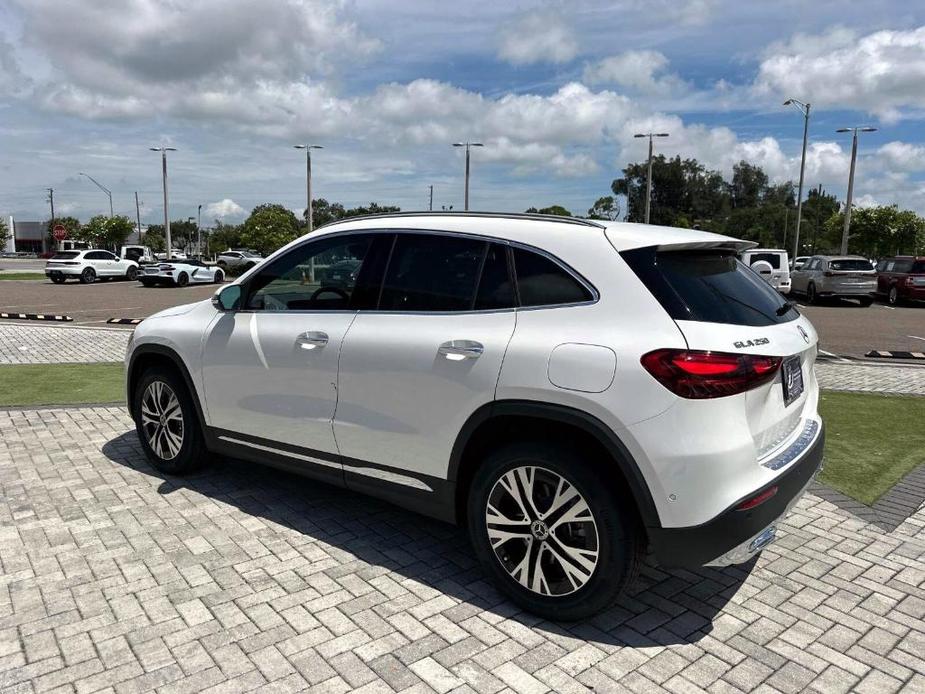 new 2025 Mercedes-Benz GLA 250 car, priced at $47,845