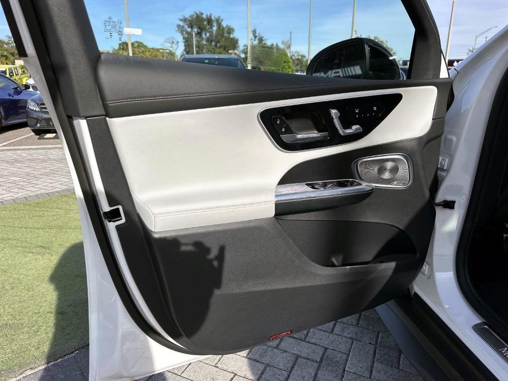 new 2026 Mercedes-Benz GLC 300 car, priced at $59,900