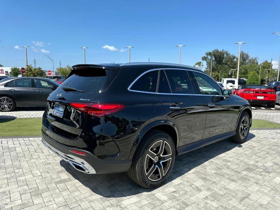 new 2024 Mercedes-Benz GLC 300 car, priced at $60,605