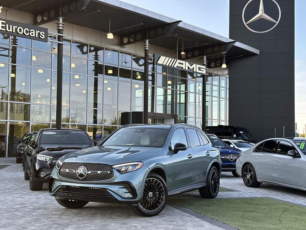 new 2026 Mercedes-Benz GLC 300 car, priced at $59,910