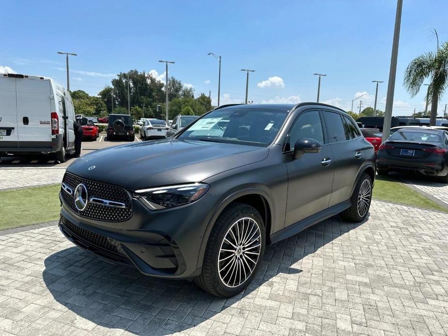 new 2024 Mercedes-Benz GLC 300 car, priced at $67,275