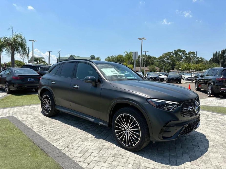 new 2024 Mercedes-Benz GLC 300 car, priced at $67,275