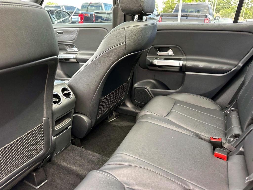 used 2022 Mercedes-Benz GLB 250 car, priced at $31,260