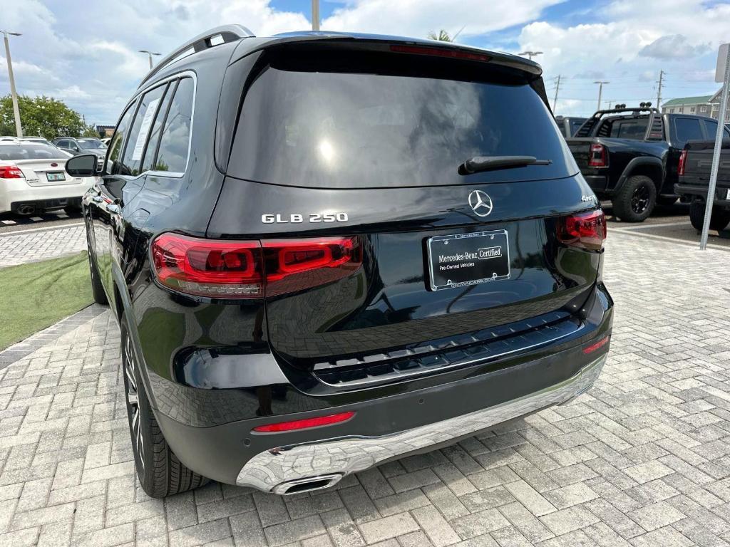 used 2022 Mercedes-Benz GLB 250 car, priced at $31,260