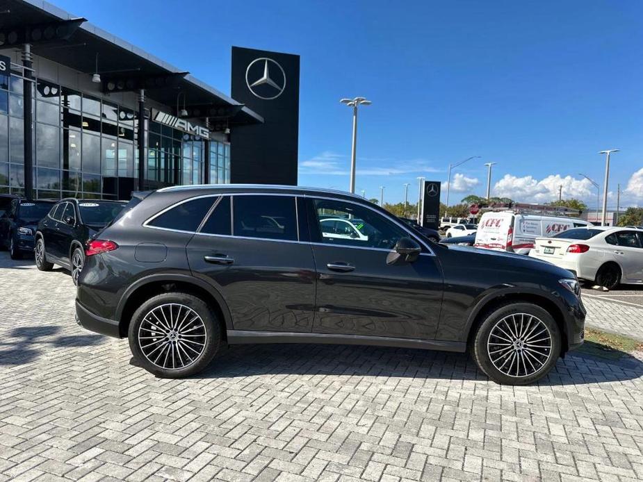 new 2025 Mercedes-Benz GLC 300 car, priced at $60,035