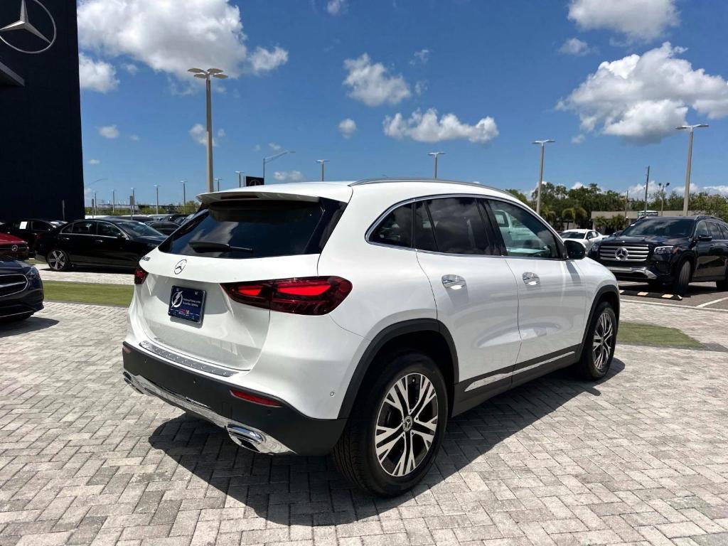 new 2025 Mercedes-Benz GLA 250 car, priced at $45,845