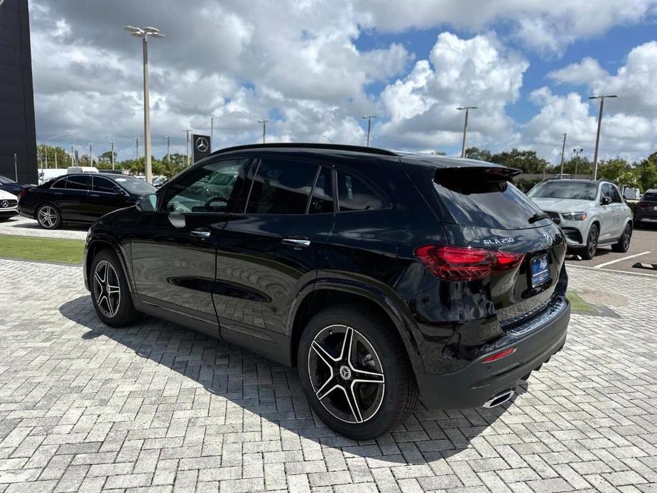 new 2025 Mercedes-Benz GLA 250 car, priced at $51,370