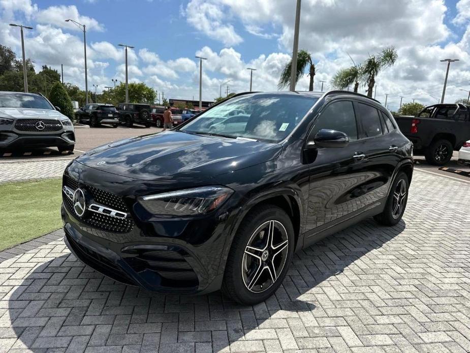 new 2025 Mercedes-Benz GLA 250 car, priced at $51,370