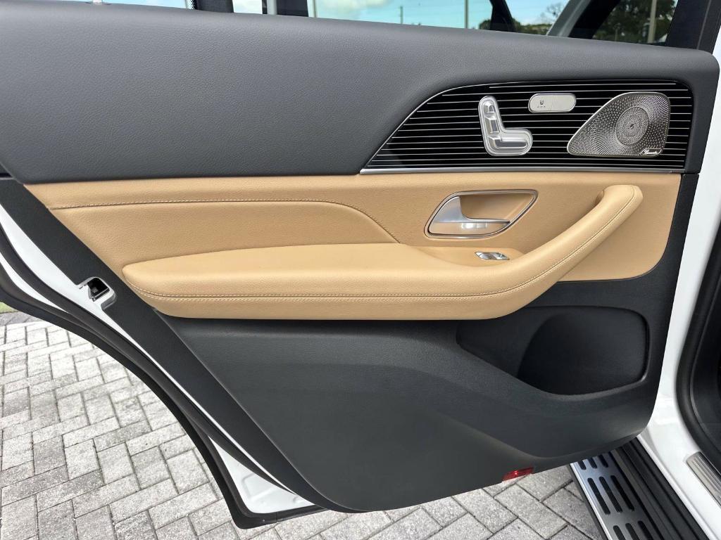 new 2026 Mercedes-Benz GLS 580 car, priced at $127,460