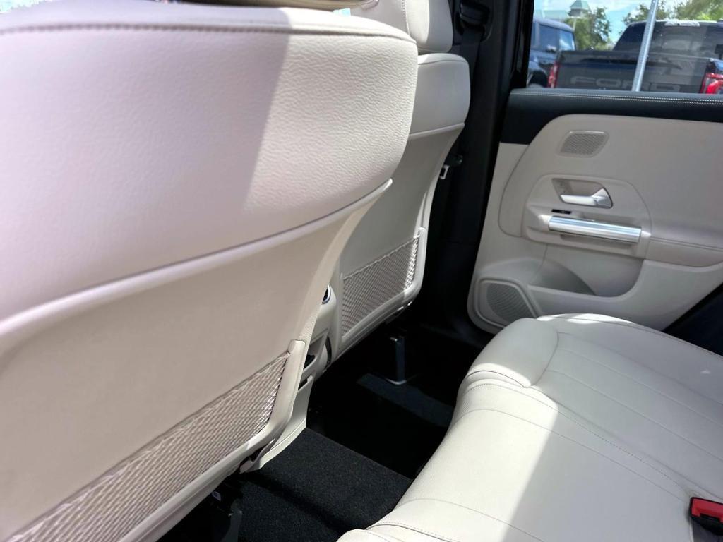 new 2026 Mercedes-Benz GLA 250 car, priced at $45,100
