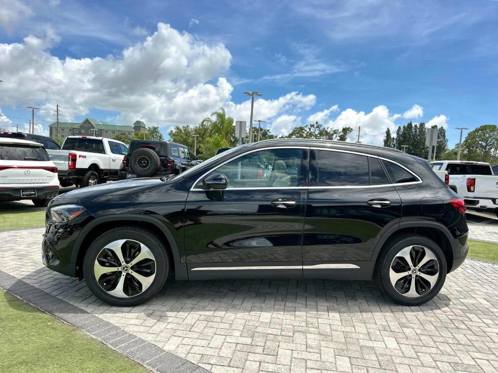 new 2026 Mercedes-Benz GLA 250 car, priced at $45,100