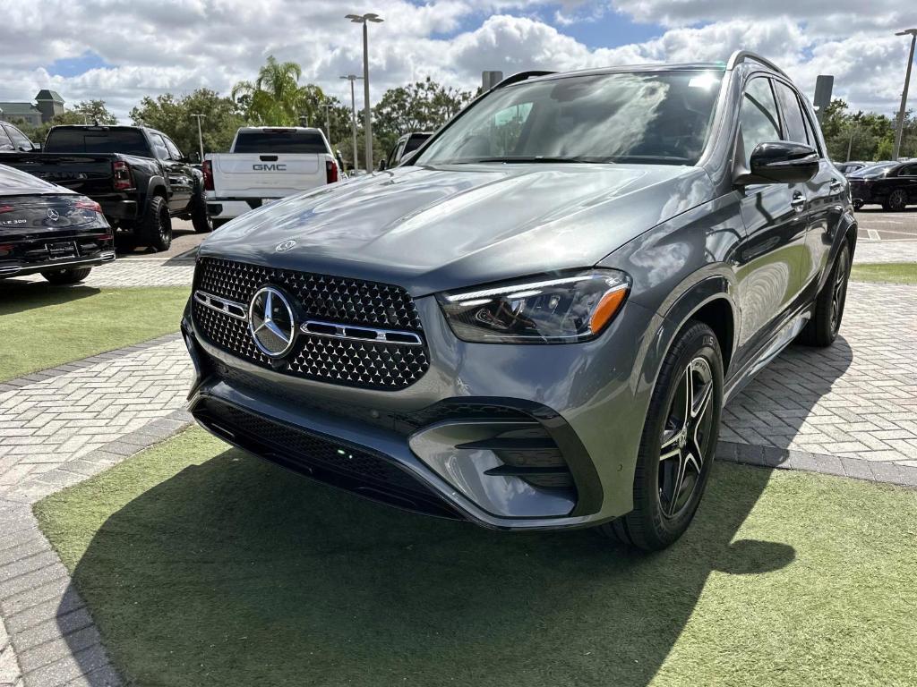 new 2026 Mercedes-Benz GLE 450 car, priced at $78,305