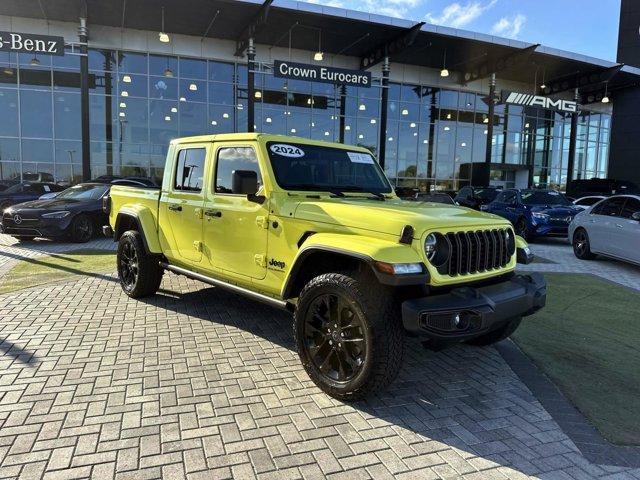 used 2024 Jeep Gladiator car, priced at $37,683