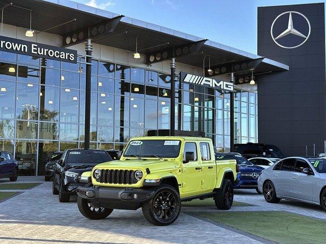 used 2024 Jeep Gladiator car, priced at $37,683